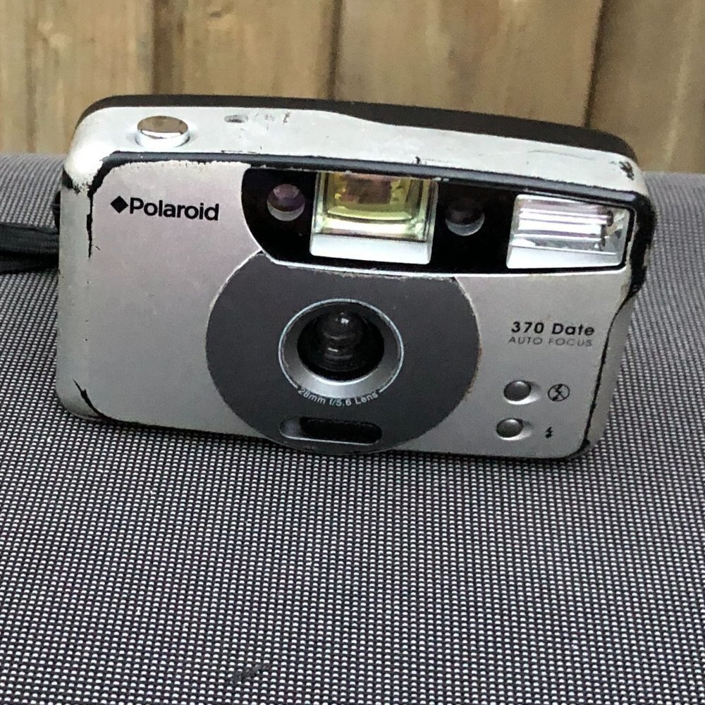 Polaroid 370 Date Back Compact 35mm Point and Shoot Film Camera UNTESTED